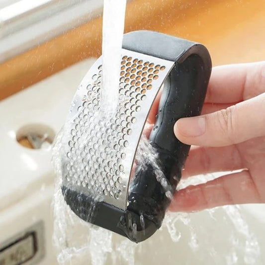 MOLEDOR METÁLICO  /TRITURADOR DE AJO